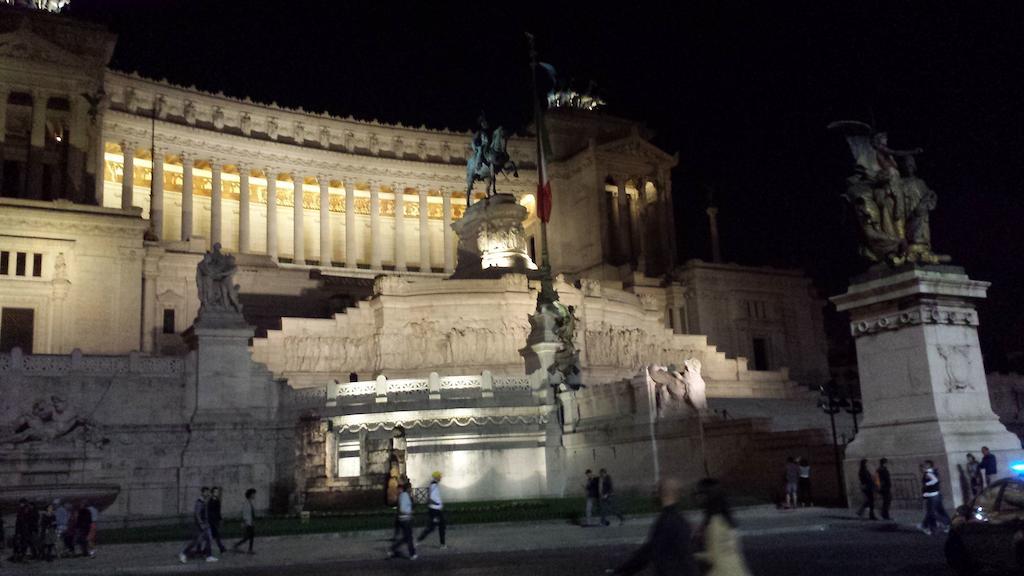 Hi Colosseo Roma